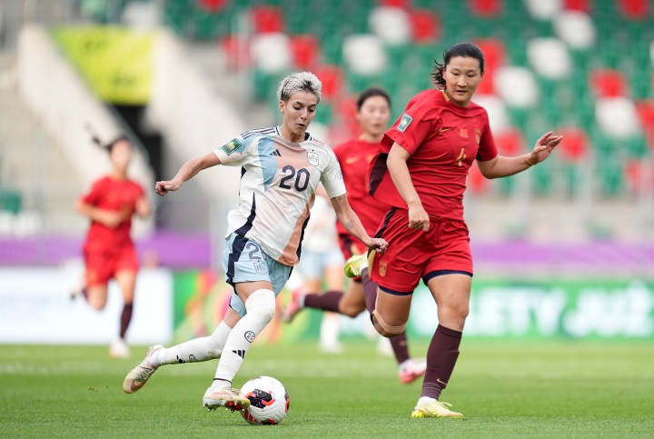 新华社：U20女足小组出线只是第一步，战意大利需提高进攻效率