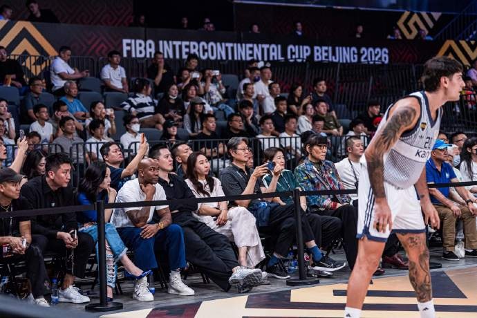 洲际杯开幕式众星云集：姚明&斯科拉&马布里&孙悦&杨鸣等人到场